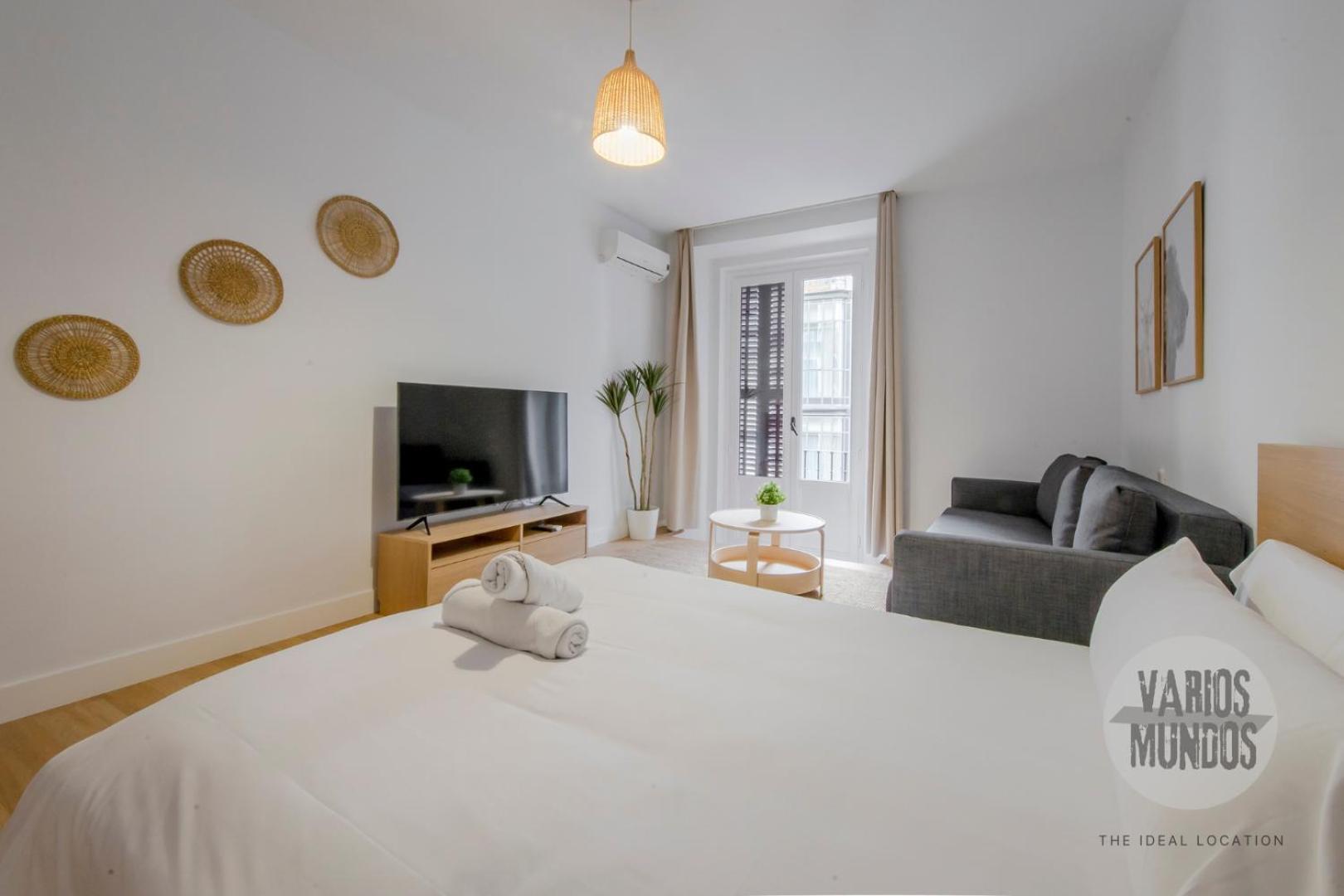 Tu Balcon En Madrid Para 3, Carretas 25 المظهر الخارجي الصورة